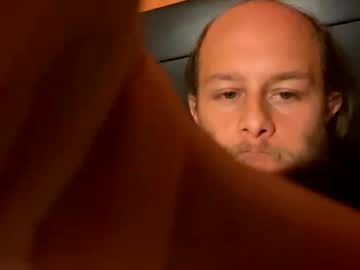 Realjedwi Chaturbate stream image from June 21, 2025