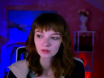 Mollyjiggles Chaturbate stream image from June 21, 2025