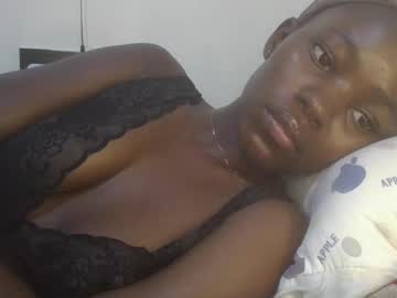 Jollynabeb Chaturbate stream image from June 21, 2025