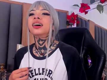 Misstomie_ Chaturbate stream image from June 21, 2025