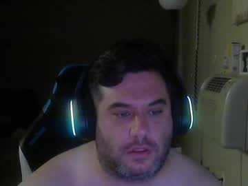 Daddybody4u Chaturbate stream image from June 21, 2025