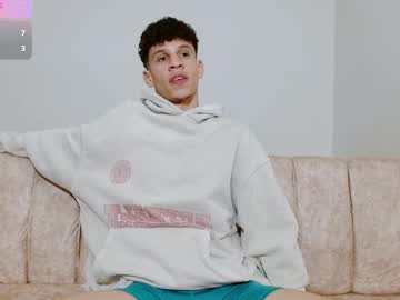 John_Ssnow29 Chaturbate stream image from June 21, 2025
