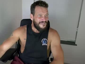 Beefeatermt Chaturbate stream image from June 21, 2025