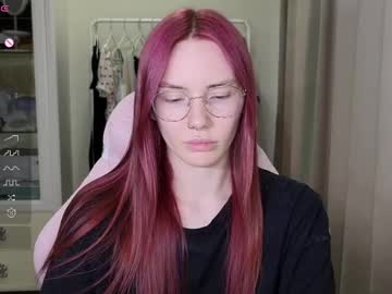 Littlevildevil Chaturbate stream image from June 21, 2025
