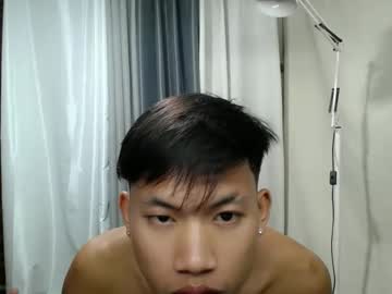 Hugecockjames09 Chaturbate stream image from June 21, 2025