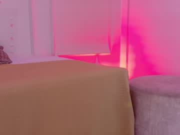 Mariapettit Chaturbate stream image from June 21, 2025