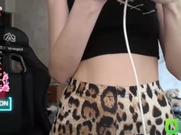 Sheslike_Firstlove Chaturbate stream image from June 21, 2025