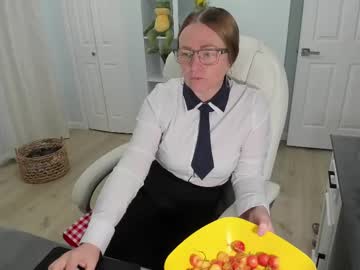 Vika7333 Chaturbate stream image from June 21, 2025