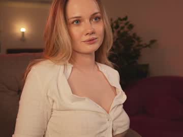 Your_Kat Chaturbate stream image from June 21, 2025