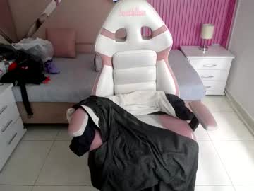 _Miaaleon Chaturbate stream image from June 21, 2025