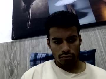 Maximo_Blackcastle Chaturbate stream image from June 21, 2025