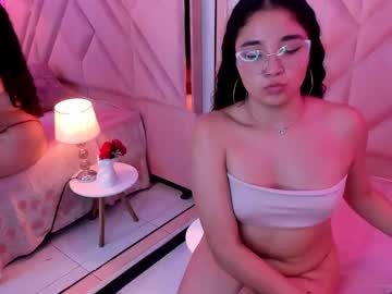 Camiijones Chaturbate stream image from June 21, 2025