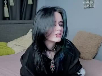 Gemmafulwood Chaturbate stream image from June 21, 2025