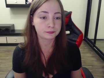 Laralianna Chaturbate stream image from June 21, 2025