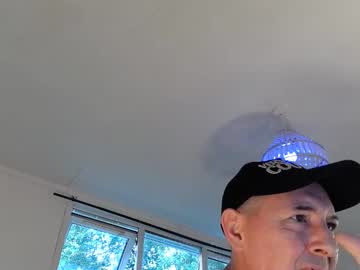 Brodielucas Chaturbate stream image from June 21, 2025