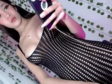 Hotfuckingyumi Chaturbate stream image from June 21, 2025