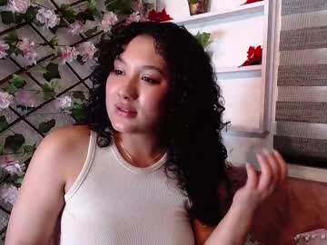 Liaa_Peach Chaturbate stream image from June 21, 2025