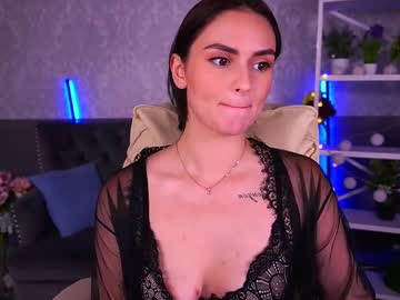 Milashalovely Chaturbate stream image from June 21, 2025