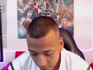 Tom_Muscle1 Chaturbate stream image from June 21, 2025