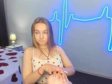 Yasminasage Chaturbate stream image from June 21, 2025