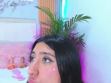 Lucy_Evanns Chaturbate stream image from June 21, 2025