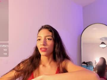 Lupeebony Chaturbate stream image from June 21, 2025