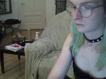 Maxxiedamage Chaturbate stream image from June 21, 2025