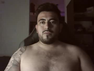 Roberts77i Chaturbate stream image from June 21, 2025