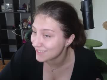 Alexa_Dream Chaturbate stream image from June 21, 2025