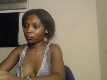Cornxcunt Chaturbate stream image from June 21, 2025