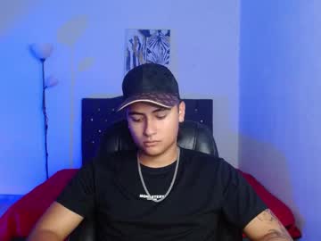 Davidbless Chaturbate stream image from June 21, 2025