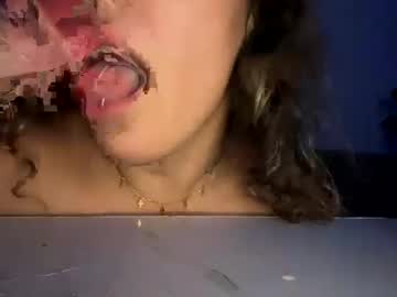 Valerileblanc Chaturbate stream image from June 21, 2025