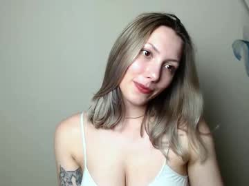 Vanessakim_ Chaturbate stream image from June 21, 2025
