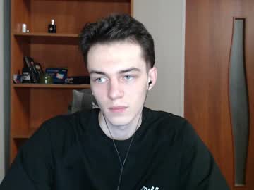 Xtraqqq Chaturbate stream image from June 21, 2025