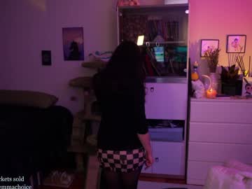 Emmachoice Chaturbate stream image from June 21, 2025