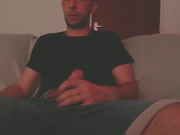 Ricooo465 Chaturbate stream image from June 21, 2025