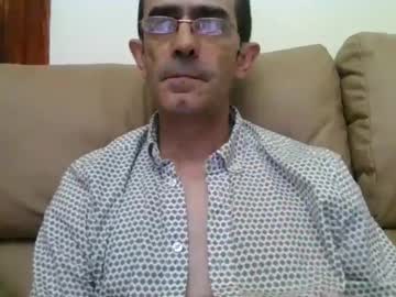 Obedienteparati Chaturbate stream image from June 22, 2025