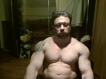 Stevebulkzor Chaturbate stream image from June 22, 2025