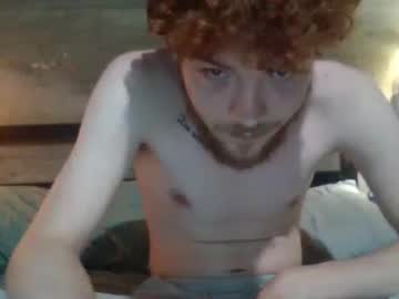 Maxgetswilder Chaturbate stream image from June 22, 2025