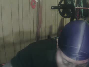 Bussitdown_313 Chaturbate stream image from June 22, 2025