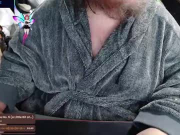 Creaswen Chaturbate stream image from June 22, 2025