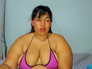 Nayara_Hanni Chaturbate stream image from June 22, 2025