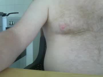 Blundernew Chaturbate stream image from June 22, 2025