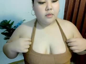 Bombastic_Darla Chaturbate stream image from June 22, 2025
