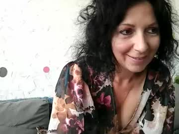 Valleriwind Chaturbate stream image from June 22, 2025