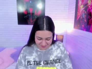 Zoe_Submissive Chaturbate stream image from June 22, 2025