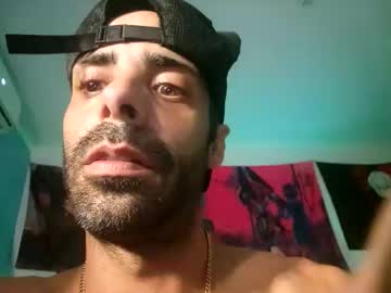 Moneyhubmaker Chaturbate stream image from June 22, 2025
