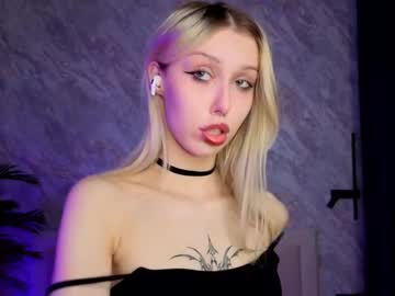 Odelladrover Chaturbate stream image from June 22, 2025
