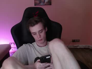 Lovesacrifice Chaturbate stream image from June 22, 2025