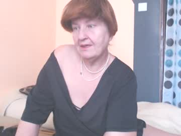 Wildredcat Chaturbate stream image from June 22, 2025